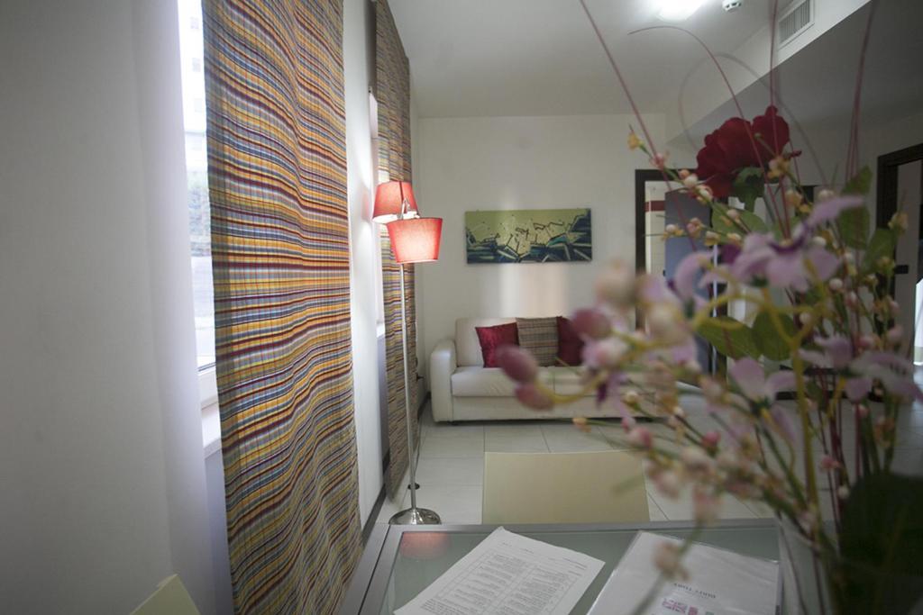 Vescovo Rosso Hotel Cosenza Zimmer foto